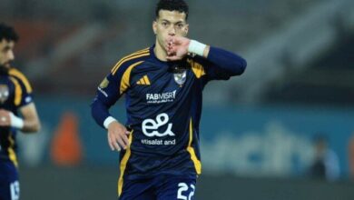 إمام عاشور ينتظر عرض الأهلي الجديد لتمديد عقده