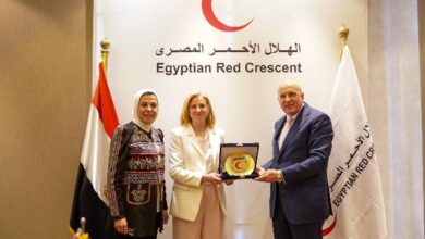 الهلال الأحمر يستقبل وزيرة خارجية النمسا مستعرضًا جهود مصر في الاستجابة لأزمتي غزة والسودان