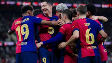 برشلونة يطرد أربع لاعبين خارج أسوار كامب نو