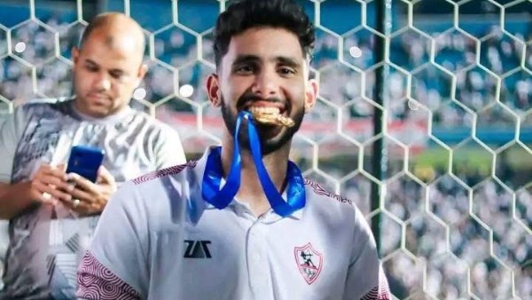 بعد تجديد عقده.. تفاصيل إعارة نجم الزمالك إلى سموحة