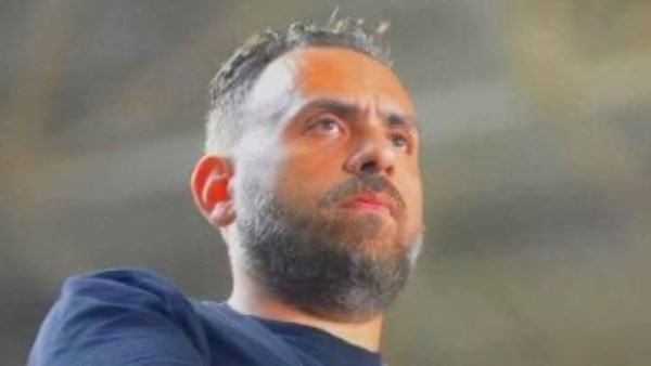 جلسة تنسيقية بين جون إدوارد وعبد الناصر محمد لمتابعة ترتيبات معسكر الزمالك