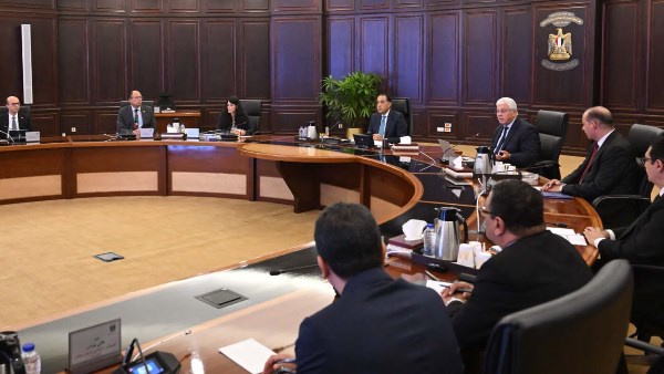 جميع سفن التغييز دخلت الخدمة وأصبحت متصلة بشبكة الغاز المصرية