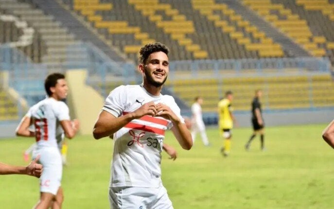 خاص| الزمالك يطلب 7 مليون جنيه من سموحة مقابل إعارة حسام أشرف