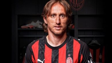 رسميًا.. ميلان يعلن تعاقده مع لوكا مودريتش