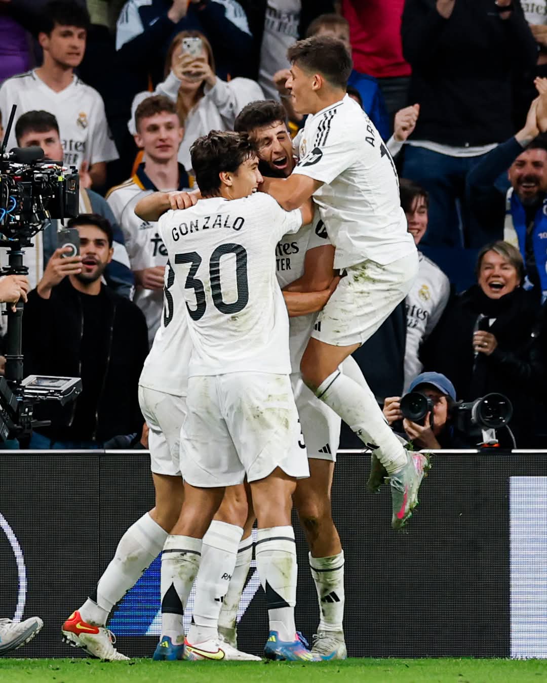 ريال مدريد يضم جوهرة دفاعية جديدة: بـ 50 مليون جنيه إسترليني