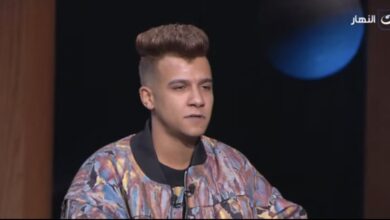 عصام صاصا يؤجل طرح أغانيه حدادا على أحمد عامر