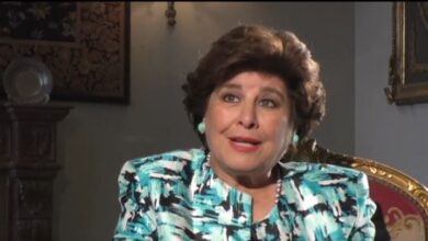 مازلت أحلم بمؤسسة خيرية.. و"نفسي أبقى واحد على مليون من أمي"