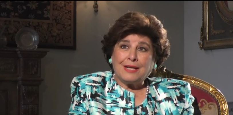 مازلت أحلم بمؤسسة خيرية.. و"نفسي أبقى واحد على مليون من أمي"