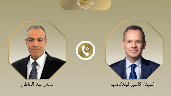 وزير الخارجية يبحث مع نظيره الهولندي دعم العلاقات الثنائية وتطورات الأوضاع الإقليمية