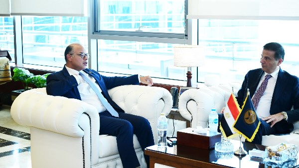 وزير الزراعة ورئيس الرقابة المالية يبحثان تفعيل صندوق التكافل الزراعي